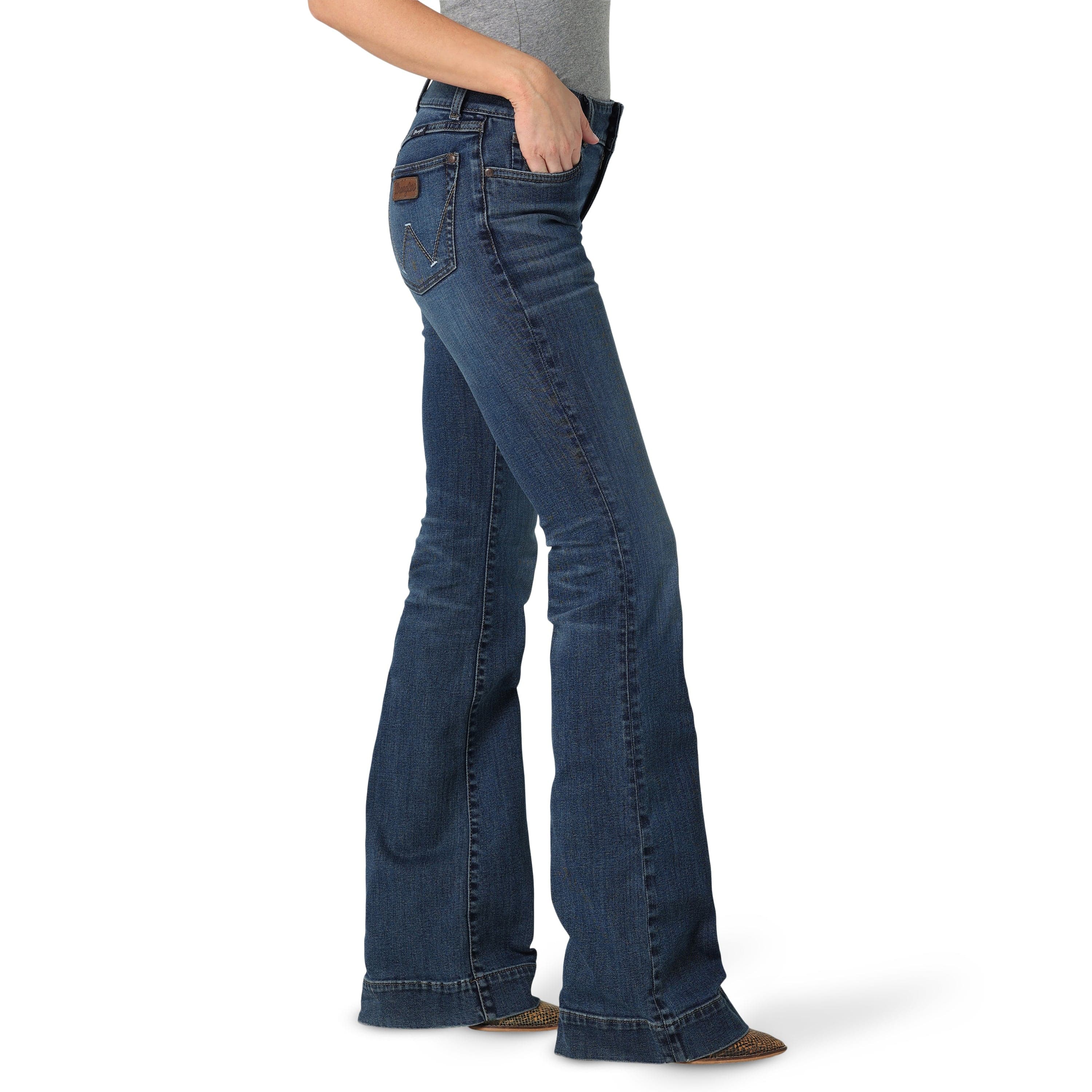 Wrangler Women's Retro Mae Mid Rise Wide Leg Jeans 2328737 - Image 2