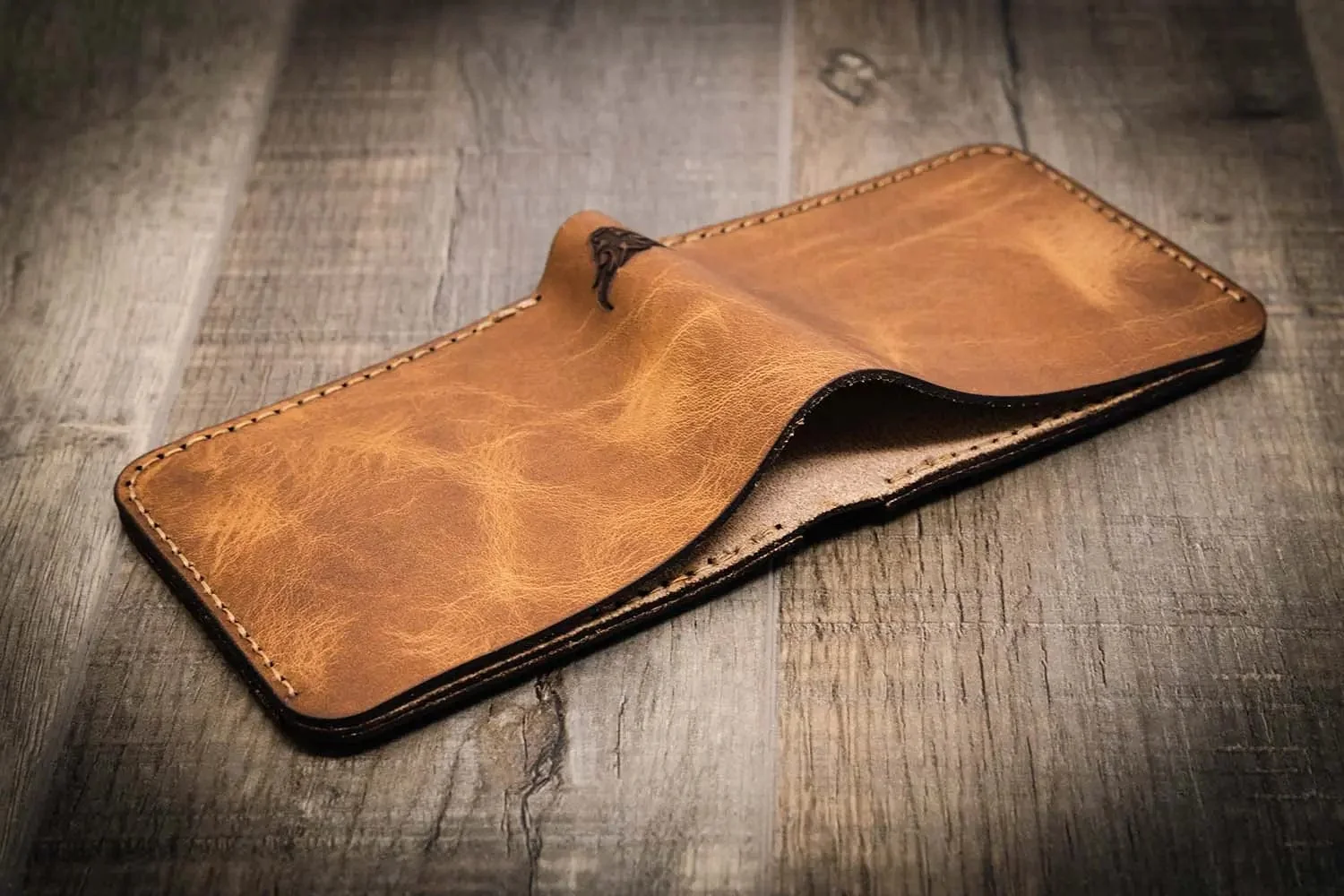 Bull Sheath Leather Men's Big Bend Bifold Wallet - Image 2