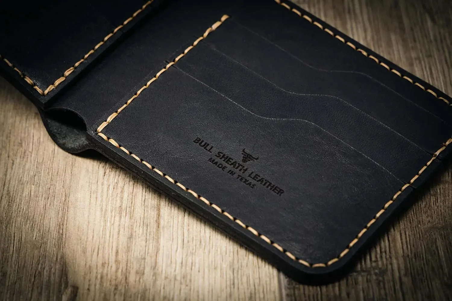 Bull Sheath Leather Men's Big Bend Bifold Wallet - Image 24