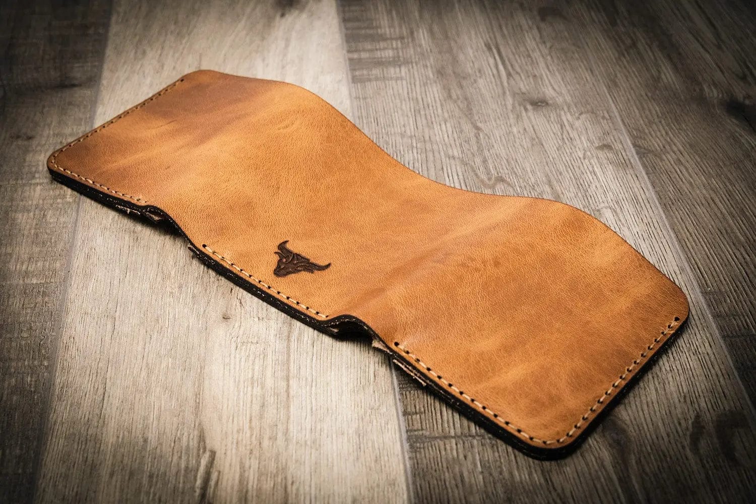 Bull Sheath Leather Men's The Trinity Trifold Wallet - Image 6