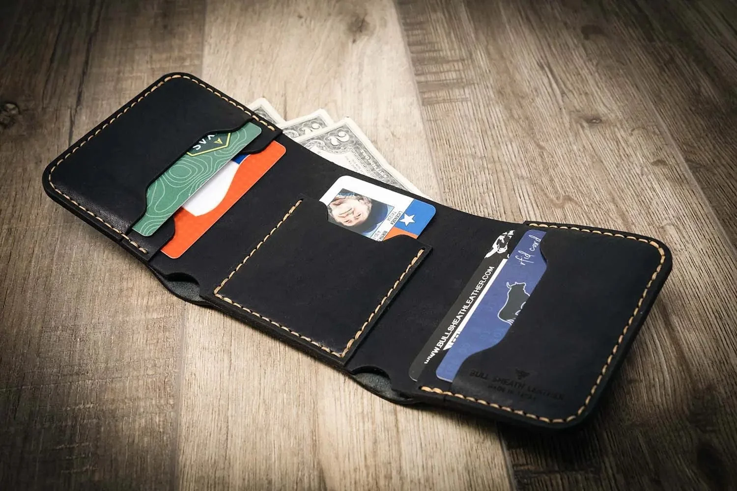 Bull Sheath Leather Men's The Trinity Trifold Wallet Black