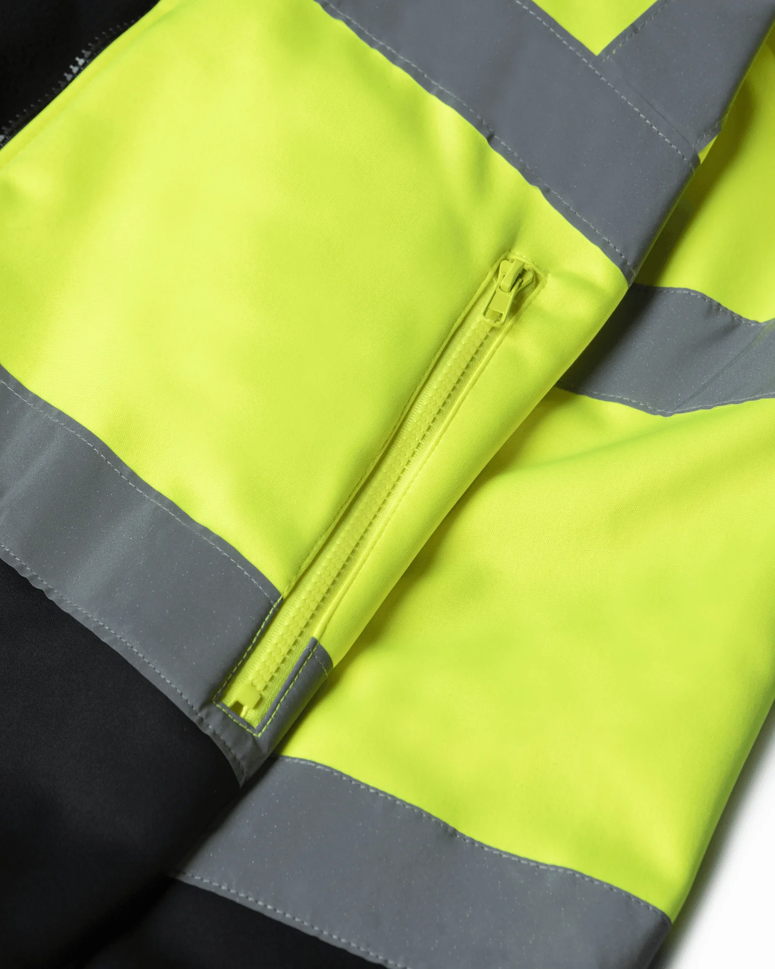 UHV773 HiVis Microfleece Soft Shell Jacket - Image 9