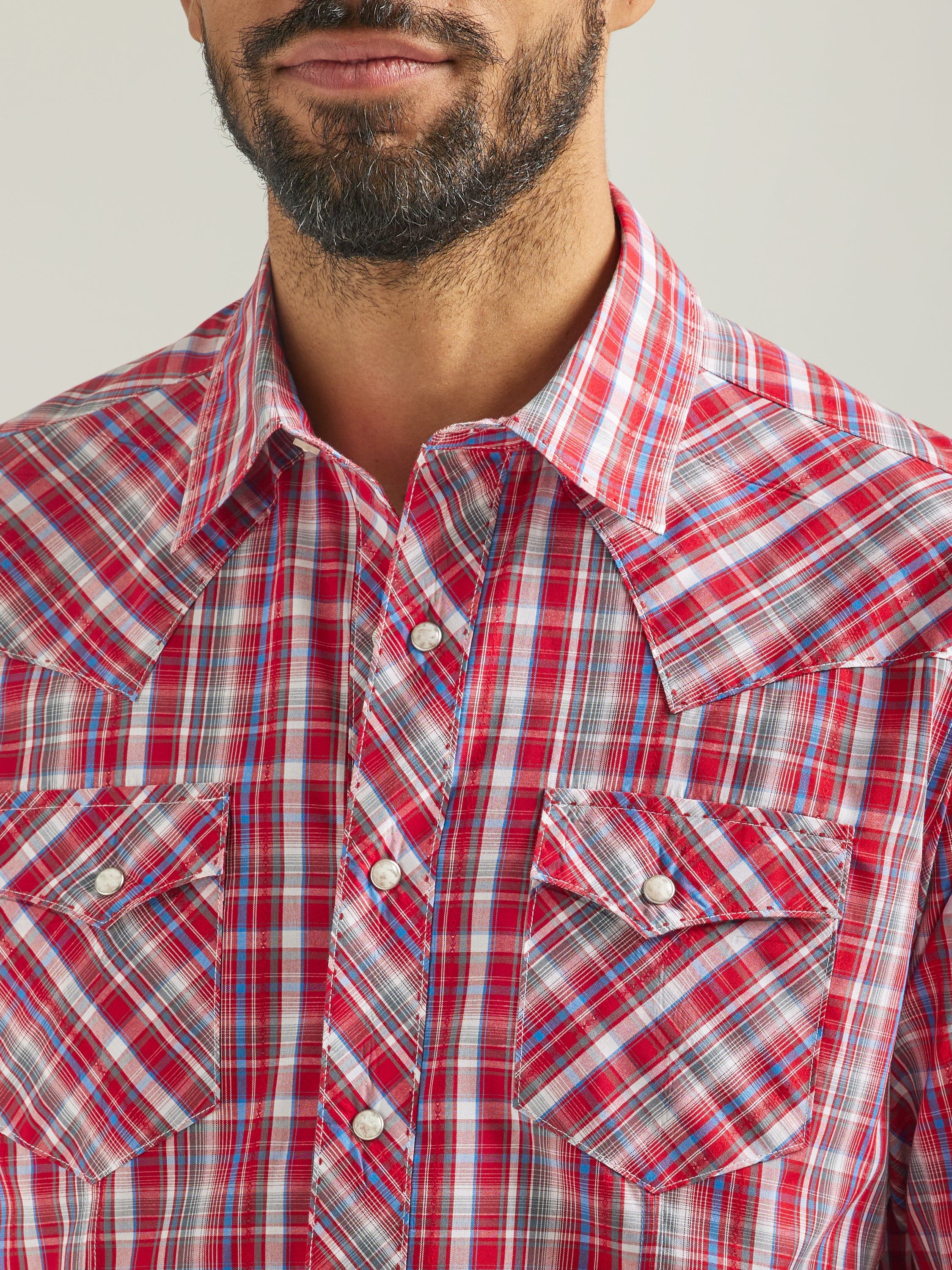 Wrangler Men's Fashion Med Red Long Sleeve Western Snap Plaid Shirt 112324666 - Image 3