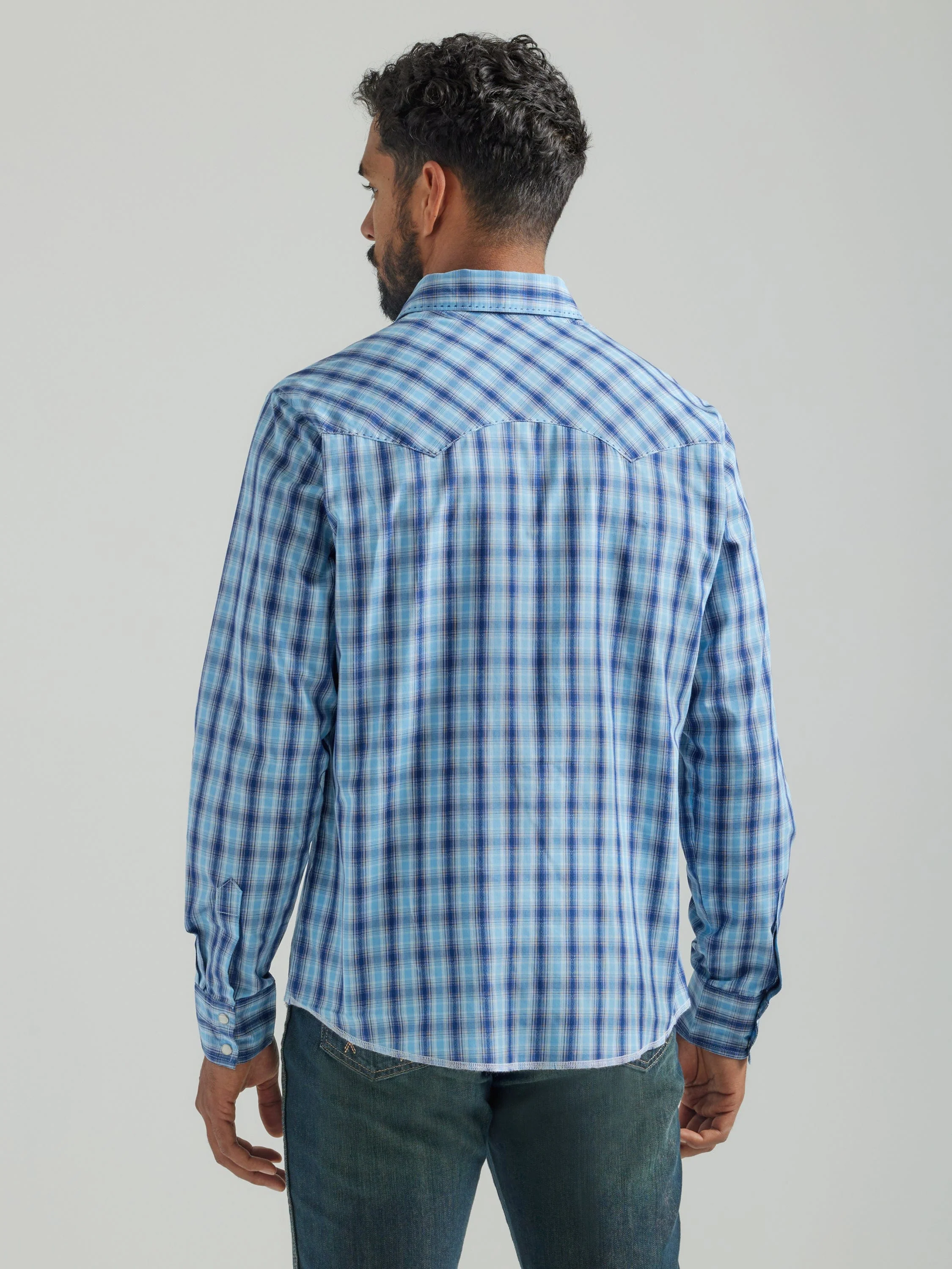 Wrangler Men's Fashion Navy Blue Long Sleeve Western Snap Plaid Shirt 112324669 - Image 2